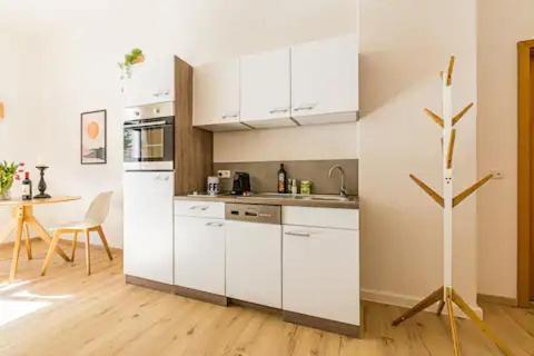 Ruhige Und Stilvolle Wohnung Am Clara-Zetkin-Park Leipzig Exterior photo